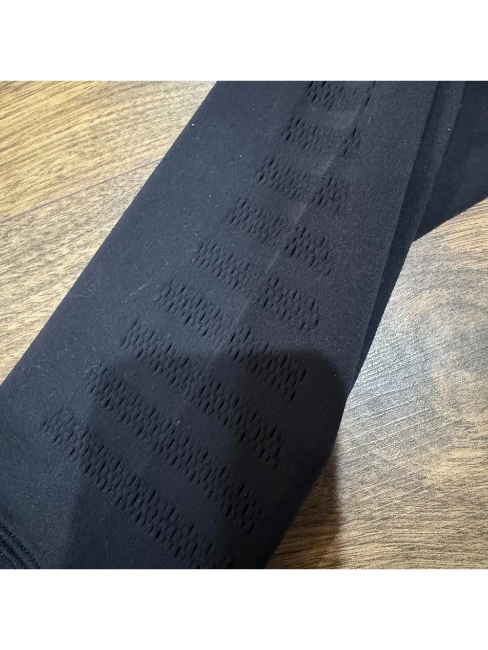 Lululemon Women’s Size 12 Black Crop Leggings High Rise Yoga Workout Capri Pants